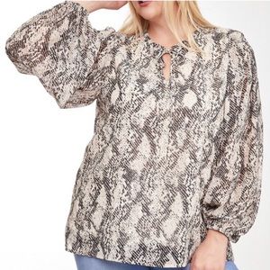 IMPRESSIONS Snakeskin Plus-size top